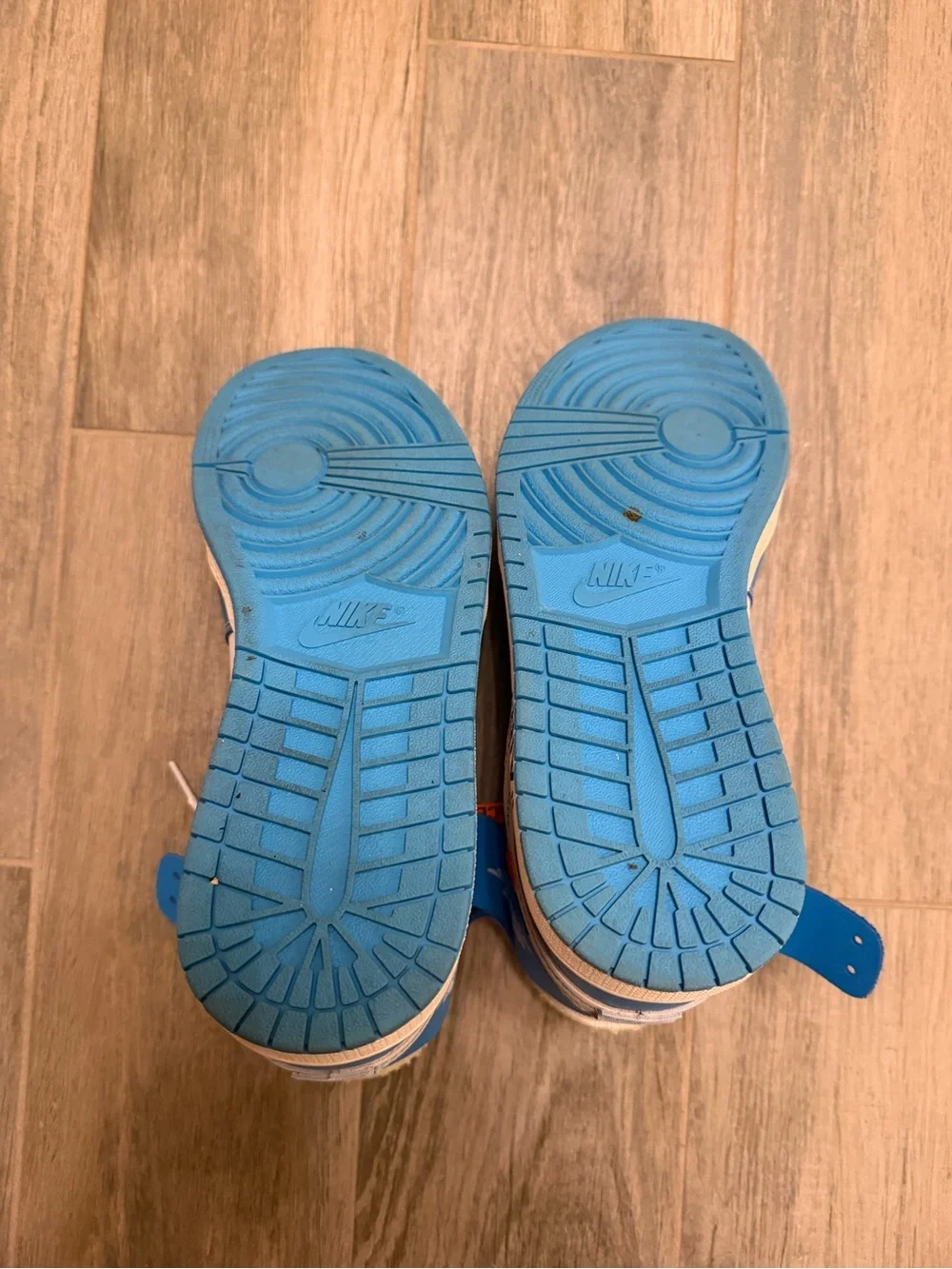 Off-White x Air Jordan 1 Retro High OG 
